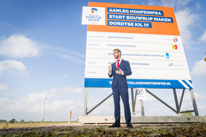 Startmoment Dordtse Kil IV door wethouder Maarten Burggraaf